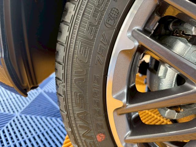 Ｎ－ＢＯＸカスタム ターボ４ＷＤ　■届出済未使用【純正８型ナビ・両電動スライド・　衝突軽減・追従クルコン・ヒーター付きハーフレザーシート】車線逸脱警報／Ｂカメラ／フルセグＴＶ／ＢＴ／純正１５ＡＷ／ＬＥＤオートライト／ソナー／フォグ／ブレーキホールド／ヘッドライトレベライザー／保証書（53枚目）