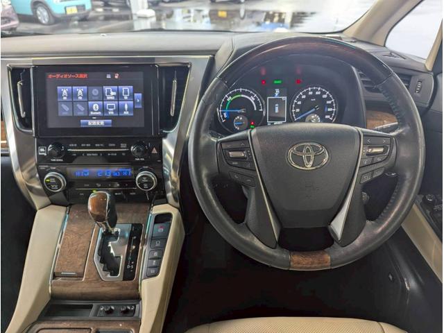 アルファードハイブリッド エグゼクティブラウンジ　４ＷＤ■大阪仕入【禁煙・メーカーＯＰ　１０．５型ナビ・サンルーフ・モデリスタ・ＪＢＬサウンドシステム・フルセグ・ＢＴ・ＵＳＢ・全方位カメラ】電動レザーシートヒーター／ＬＥＤオートハイビーム／ステアヒーター／ソナー／クルコン／電動リアドア（63枚目）