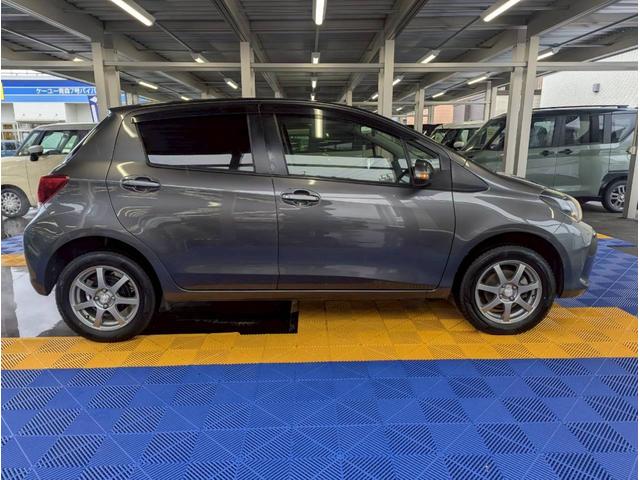 ヴィッツ F 4WD■当店下取直販車【禁煙・1オーナー・7型ナビ】 横滑り防止/CD/DVD/CD録音/Bカメラ/エンスタ/電格ミラー/キーレスエントリー/ドラレコ(20枚目)