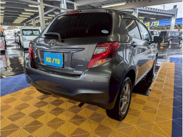 ヴィッツ F 4WD■当店下取直販車【禁煙・1オーナー・7型ナビ】 横滑り防止/CD/DVD/CD録音/Bカメラ/エンスタ/電格ミラー/キーレスエントリー/ドラレコ(22枚目)