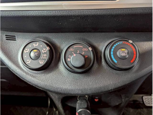 ヴィッツ F 4WD■当店下取直販車【禁煙・1オーナー・7型ナビ】 横滑り防止/CD/DVD/CD録音/Bカメラ/エンスタ/電格ミラー/キーレスエントリー/ドラレコ(49枚目)