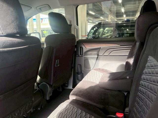 デリカD:5 P 4WD■禁煙【100V電源・全方位カメラ・両電動スライド ・8人・ディーゼルターボ・追従クルコン・衝突軽減・電動シート・電動リアゲート】車線逸脱警告/社外SDナビ/DVD/BT/TV/ETC/LEDオートライト/ステア&シートヒーター/ブレーキホールド/(37枚目)