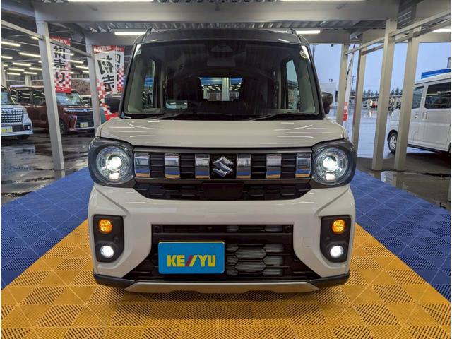 スペーシアギア ハイブリッドＸＺ　ターボ　４ＷＤ■届出済未使用【ガンメタルー　フ・メーカーＯＰ９型ナビ・全方位カメラ・フルセグ・ＢＴ・ＨＵＤ】衝突軽減ブレーキ／車線逸脱警告／追従クルコン／パドルシフト／両パワスラ／ソナー／電動パーキング／ＬＥＤオートライト／ルーフレール／取説（15枚目）