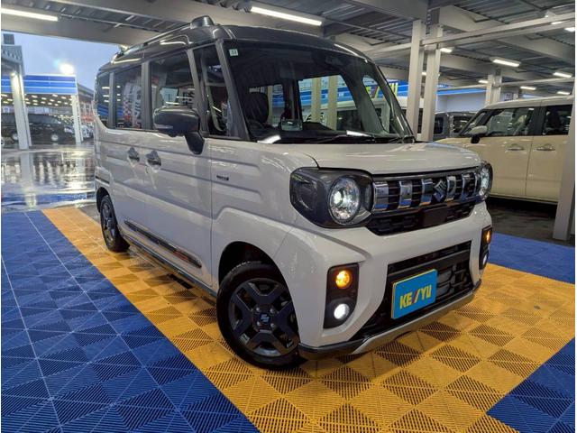 スペーシアギア ハイブリッドＸＺ　ターボ　４ＷＤ■届出済未使用【ガンメタルー　フ・メーカーＯＰ９型ナビ・全方位カメラ・フルセグ・ＢＴ・ＨＵＤ】衝突軽減ブレーキ／車線逸脱警告／追従クルコン／パドルシフト／両パワスラ／ソナー／電動パーキング／ＬＥＤオートライト／ルーフレール／取説（16枚目）