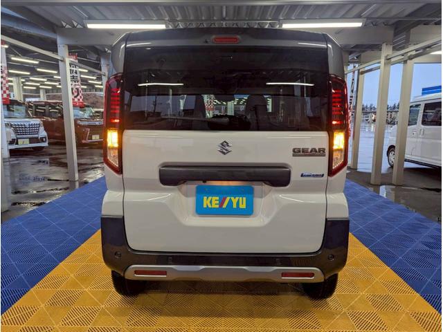 スペーシアギア ハイブリッドＸＺ　ターボ　４ＷＤ■届出済未使用【ガンメタルー　フ・メーカーＯＰ９型ナビ・全方位カメラ・フルセグ・ＢＴ・ＨＵＤ】衝突軽減ブレーキ／車線逸脱警告／追従クルコン／パドルシフト／両パワスラ／ソナー／電動パーキング／ＬＥＤオートライト／ルーフレール／取説（20枚目）