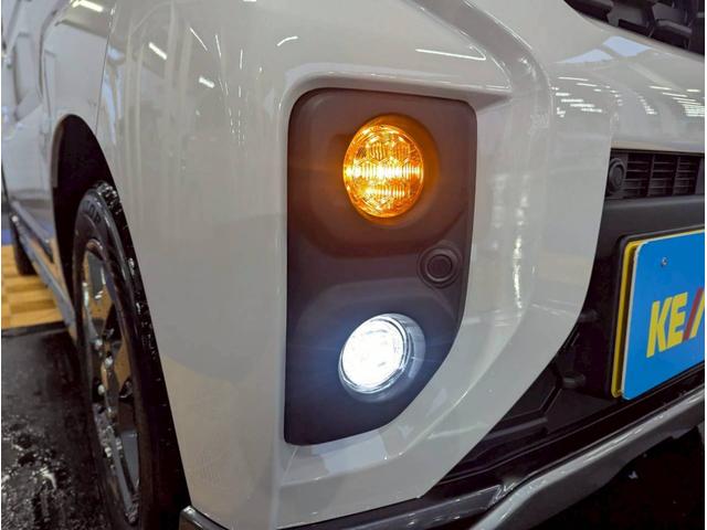 スペーシアギア ハイブリッドＸＺ　ターボ　４ＷＤ■届出済未使用【ガンメタルー　フ・メーカーＯＰ９型ナビ・全方位カメラ・フルセグ・ＢＴ・ＨＵＤ】衝突軽減ブレーキ／車線逸脱警告／追従クルコン／パドルシフト／両パワスラ／ソナー／電動パーキング／ＬＥＤオートライト／ルーフレール／取説（25枚目）