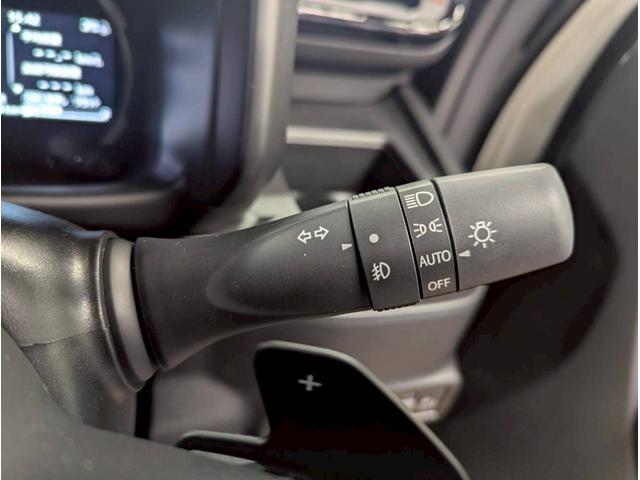 スペーシアギア ハイブリッドＸＺ　ターボ　４ＷＤ■届出済未使用【ガンメタルー　フ・メーカーＯＰ９型ナビ・全方位カメラ・フルセグ・ＢＴ・ＨＵＤ】衝突軽減ブレーキ／車線逸脱警告／追従クルコン／パドルシフト／両パワスラ／ソナー／電動パーキング／ＬＥＤオートライト／ルーフレール／取説（31枚目）