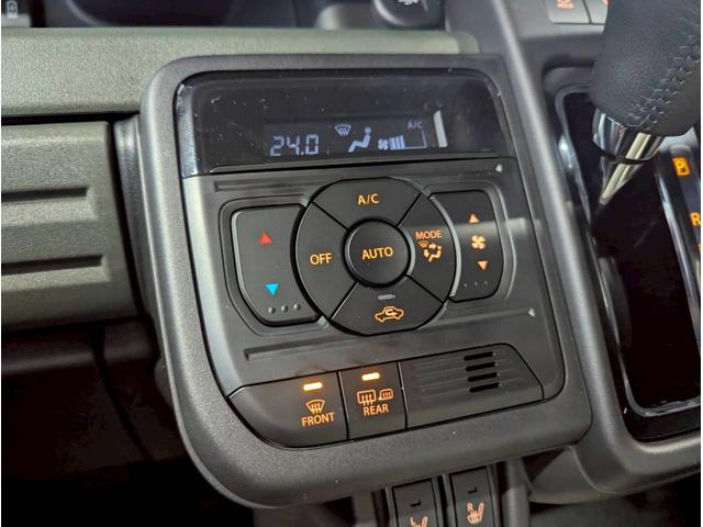 スペーシアギア ハイブリッドＸＺ　ターボ　４ＷＤ■届出済未使用【ガンメタルー　フ・メーカーＯＰ９型ナビ・全方位カメラ・フルセグ・ＢＴ・ＨＵＤ】衝突軽減ブレーキ／車線逸脱警告／追従クルコン／パドルシフト／両パワスラ／ソナー／電動パーキング／ＬＥＤオートライト／ルーフレール／取説（37枚目）