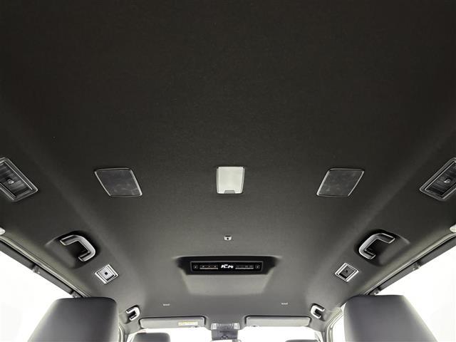 ヴォクシー ハイブリッドＳ－Ｚ　登録済未使用車　純正ディスプレイオーディオ（Ｂｌｕｅｔｏｏｔｈ／ＣＤ／ＤＶＤ／ＡＭ／ＦＭ）　フルセグＴＶ　バックカメラ　レーダークルーズコントロール　快適利便パッケージ　横滑り防止装置　ＥＴＣ２．０（32枚目）