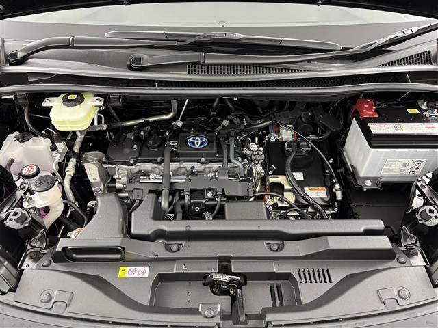 ヴォクシー ハイブリッドＳ－Ｚ　登録済未使用車　純正ディスプレイオーディオ（Ｂｌｕｅｔｏｏｔｈ／ＣＤ／ＤＶＤ／ＡＭ／ＦＭ）　フルセグＴＶ　バックカメラ　レーダークルーズコントロール　快適利便パッケージ　横滑り防止装置　ＥＴＣ２．０（40枚目）