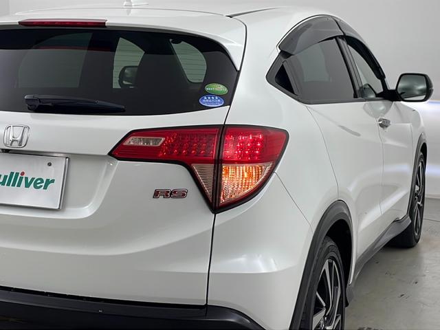 ヴェゼル ＲＳ・ホンダセンシング　純正ナビ（ＣＤ・ＤＶＤ・ラジオ・ワンセグ・ＵＳＢ・Ｂｌｕｅｔｏｏｔｈ）バックカメラ　ビルトインＥＴＣ　アダプティブクルーズコントロール　前席シートヒーター　パドルシフト　ステアリングリモコン　衝突軽減（53枚目）