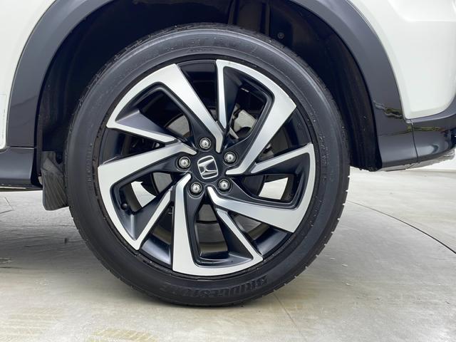 ヴェゼル ＲＳ・ホンダセンシング　純正ナビ（ＣＤ・ＤＶＤ・ラジオ・ワンセグ・ＵＳＢ・Ｂｌｕｅｔｏｏｔｈ）バックカメラ　ビルトインＥＴＣ　アダプティブクルーズコントロール　前席シートヒーター　パドルシフト　ステアリングリモコン　衝突軽減（71枚目）