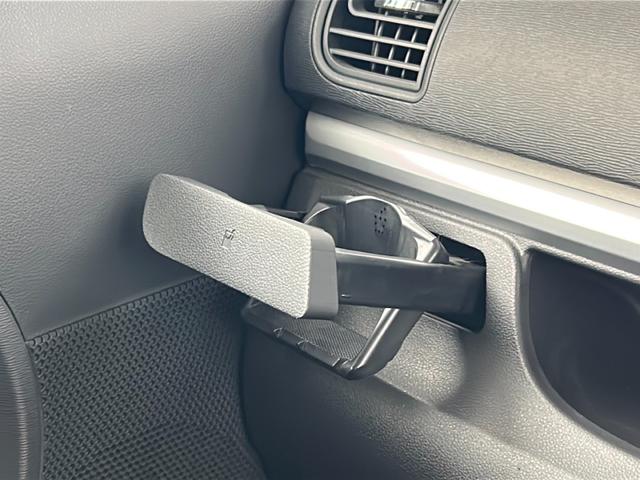 ◆商談ルームには「キッズスペース」を完備しています。ＤＶＤ、ブロック、絵本、おままごとセット。お子様連れでも、ゆっくりとお車をお選びいただけます！