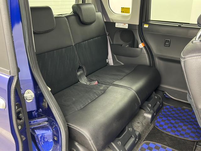 ◆商談ルームには「キッズスペース」を完備しています。ＤＶＤ、ブロック、絵本、おままごとセット。お子様連れでも、ゆっくりとお車をお選びいただけます！