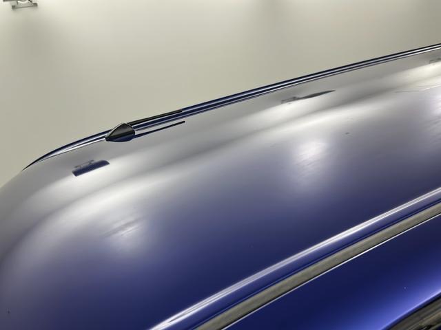 ヘッドライト・ホイール・フロントガラスなど色々な部分コーティングをご用意しております！