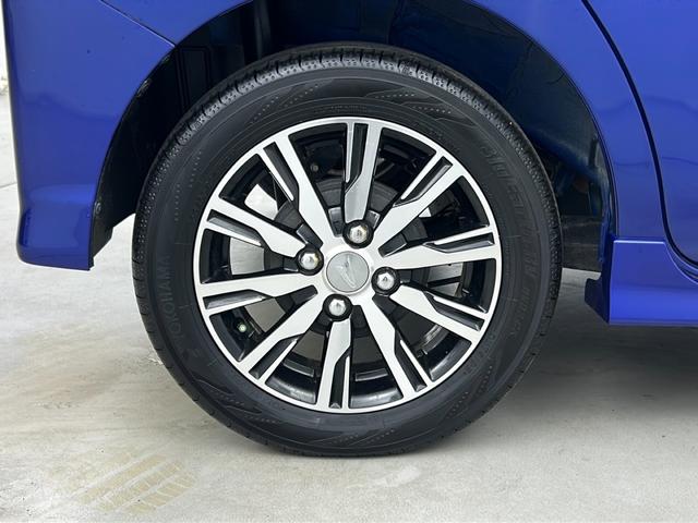 もしも事故に巻き込まれた時に目撃者がいなかったら…危険なあおり運転に遭遇したら．．．そんな時の役に立つドライブレコーダーも取り扱っております！※別途有料です。