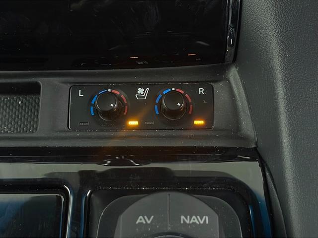 アルファード 2.5S Cパッケージ モデリスタエアロ 後席モニター 社外ナビ バックカメラ 電動リアゲート シートヒーター エアシート ステアリングヒーター メモリ付きパワーシート レーダークルーズコントロール ビルトインETC LED(7枚目)