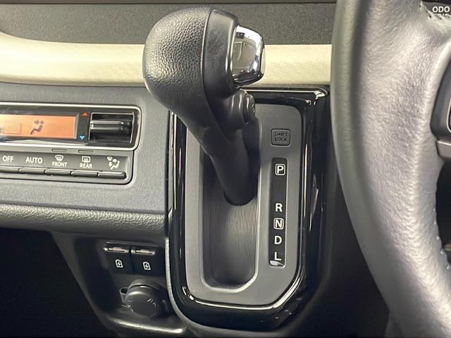 ソリオ ハイブリッドＭＺ　純正ナビ　全方位カメラ　前後ドライブレコーダー　ビルトインＥＴＣ　前席シートヒーター　レーダークルーズコントロール　衝突軽減システム　レーンキープアシスト　両側パワースライドドア　純正アルミホイール（19枚目）