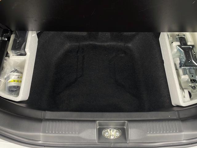 ソリオ ハイブリッドＭＺ　純正ナビ　全方位カメラ　前後ドライブレコーダー　ビルトインＥＴＣ　前席シートヒーター　レーダークルーズコントロール　衝突軽減システム　レーンキープアシスト　両側パワースライドドア　純正アルミホイール（41枚目）