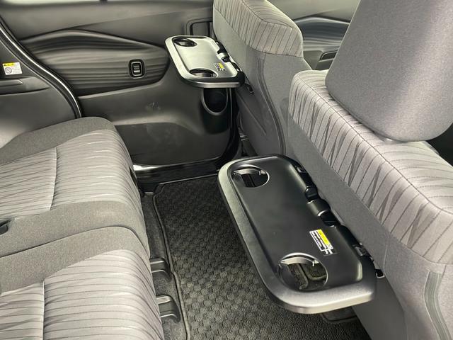 ソリオ ハイブリッドＭＺ　純正ナビ　全方位カメラ　前後ドライブレコーダー　ビルトインＥＴＣ　前席シートヒーター　レーダークルーズコントロール　衝突軽減システム　レーンキープアシスト　両側パワースライドドア　純正アルミホイール（49枚目）