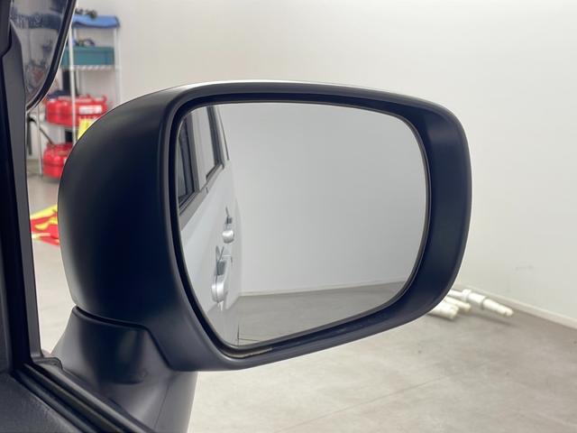 ソリオ ハイブリッドＭＺ　純正ナビ　全方位カメラ　前後ドライブレコーダー　ビルトインＥＴＣ　前席シートヒーター　レーダークルーズコントロール　衝突軽減システム　レーンキープアシスト　両側パワースライドドア　純正アルミホイール（61枚目）