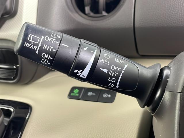 N-BOX G・Lホンダセンシング 純正ナビ バックカメラ パワースライドドア ビルトインETC レーダークルーズコントロール レーンキープアシスト 衝突軽減ブレーキ 純正フロアマット ドアバイザー ウインカーミラー プッシュスタート(13枚目)