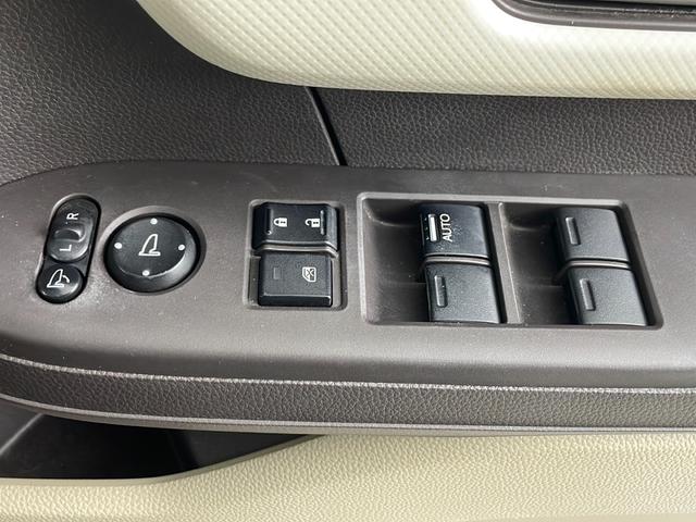 N-BOX G・Lホンダセンシング 純正ナビ バックカメラ パワースライドドア ビルトインETC レーダークルーズコントロール レーンキープアシスト 衝突軽減ブレーキ 純正フロアマット ドアバイザー ウインカーミラー プッシュスタート(20枚目)