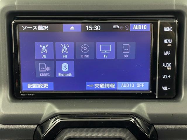 コペン ＧＲ　スポーツ　純正ナビ　ＣＤ／ＤＶＤ／Ｂｌｕｅｔｏｏｔｈ　バックカメラ　ドライブレコーダー　シートヒーター　純正１６インチアルミホイール　ＬＥＤヘッドライト　フォグランプ　オートライト　横滑り防止　プッシュスタート（9枚目）