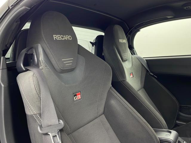 コペン ＧＲ　スポーツ　純正ナビ　ＣＤ／ＤＶＤ／Ｂｌｕｅｔｏｏｔｈ　バックカメラ　ドライブレコーダー　シートヒーター　純正１６インチアルミホイール　ＬＥＤヘッドライト　フォグランプ　オートライト　横滑り防止　プッシュスタート（37枚目）