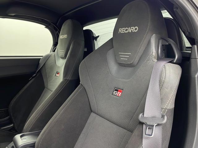 コペン ＧＲ　スポーツ　純正ナビ　ＣＤ／ＤＶＤ／Ｂｌｕｅｔｏｏｔｈ　バックカメラ　ドライブレコーダー　シートヒーター　純正１６インチアルミホイール　ＬＥＤヘッドライト　フォグランプ　オートライト　横滑り防止　プッシュスタート（38枚目）