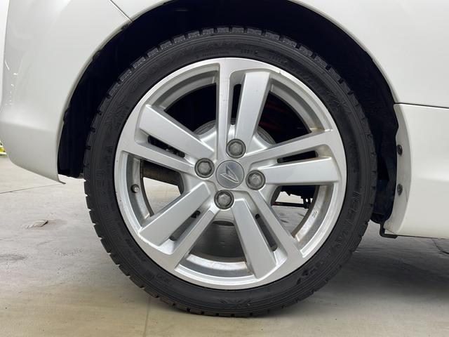 コペン ＧＲ　スポーツ　純正ナビ　ＣＤ／ＤＶＤ／Ｂｌｕｅｔｏｏｔｈ　バックカメラ　ドライブレコーダー　シートヒーター　純正１６インチアルミホイール　ＬＥＤヘッドライト　フォグランプ　オートライト　横滑り防止　プッシュスタート（68枚目）