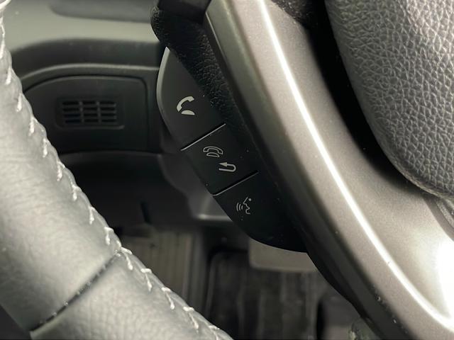 フリードハイブリッド ハイブリッド・Ｇホンダセンシング　純正ナビ　バックカメラ　両側パワースライドドア　ビルトインＥＴＣ　アダプティブクルーズコントロール　前席シートヒーター　レーンキープアシスト　純正アルミホイール　ＬＥＤヘッドライト　純正フロアマット（13枚目）