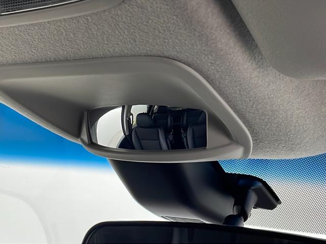 フリードハイブリッド ハイブリッド・Ｇホンダセンシング　純正ナビ　バックカメラ　両側パワースライドドア　ビルトインＥＴＣ　アダプティブクルーズコントロール　前席シートヒーター　レーンキープアシスト　純正アルミホイール　ＬＥＤヘッドライト　純正フロアマット（27枚目）