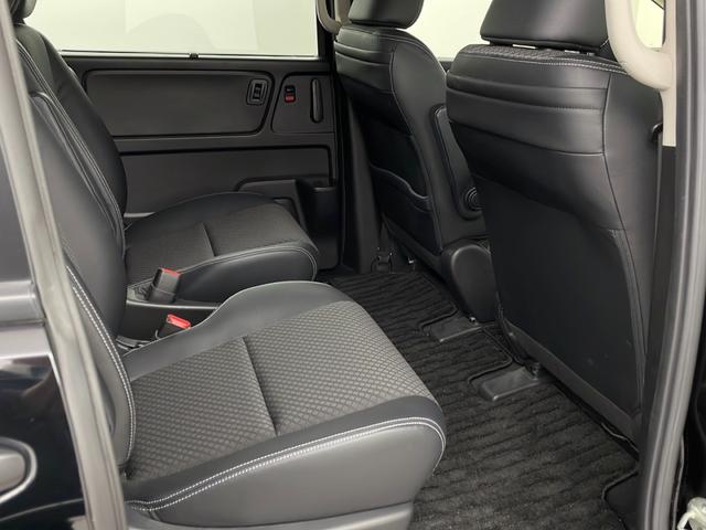 フリードハイブリッド ハイブリッド・Ｇホンダセンシング　純正ナビ　バックカメラ　両側パワースライドドア　ビルトインＥＴＣ　アダプティブクルーズコントロール　前席シートヒーター　レーンキープアシスト　純正アルミホイール　ＬＥＤヘッドライト　純正フロアマット（43枚目）