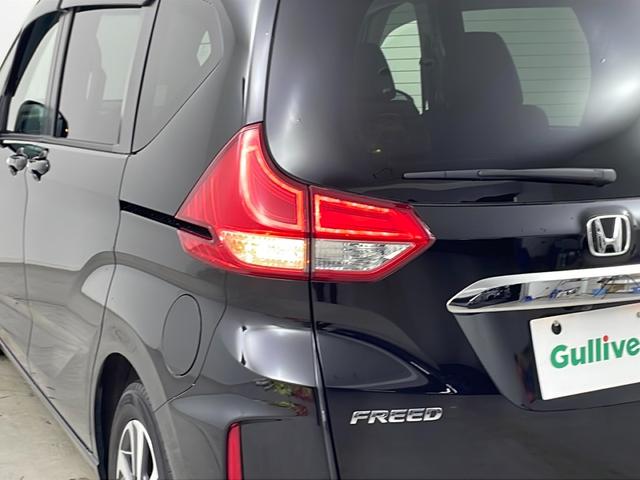 フリードハイブリッド ハイブリッド・Ｇホンダセンシング　純正ナビ　バックカメラ　両側パワースライドドア　ビルトインＥＴＣ　アダプティブクルーズコントロール　前席シートヒーター　レーンキープアシスト　純正アルミホイール　ＬＥＤヘッドライト　純正フロアマット（58枚目）