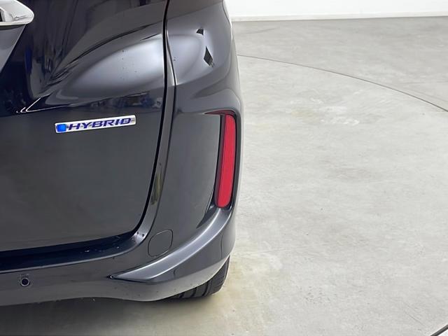 フリードハイブリッド ハイブリッド・Ｇホンダセンシング　純正ナビ　バックカメラ　両側パワースライドドア　ビルトインＥＴＣ　アダプティブクルーズコントロール　前席シートヒーター　レーンキープアシスト　純正アルミホイール　ＬＥＤヘッドライト　純正フロアマット（61枚目）