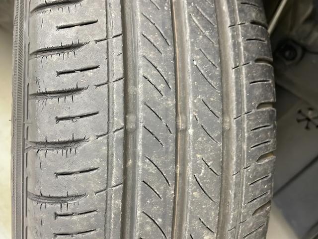 フリードハイブリッド ハイブリッド・Ｇホンダセンシング　純正ナビ　バックカメラ　両側パワースライドドア　ビルトインＥＴＣ　アダプティブクルーズコントロール　前席シートヒーター　レーンキープアシスト　純正アルミホイール　ＬＥＤヘッドライト　純正フロアマット（70枚目）