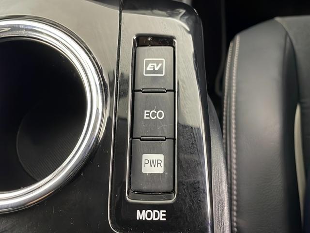 プリウスアルファ Ｓツーリングセレクション・ＧＲスポーツ　純正ナビ　バックカメラ　Ｂｌｕｅｔｏｏｔｈ　フルセグＴＶ　ＣＤ　ＤＶＤ　前後ドライブレコーダー　ビルトインＥＴＣ　ＬＥＤヘッドライト　純正１８インチアルミホイール　純正フロアマット　ハーフレザーシート（18枚目）