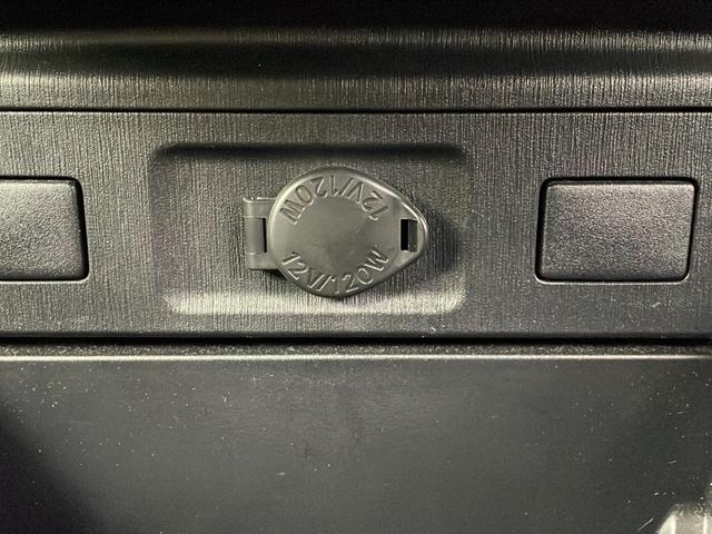 プリウスアルファ Ｓツーリングセレクション・ＧＲスポーツ　純正ナビ　バックカメラ　Ｂｌｕｅｔｏｏｔｈ　フルセグＴＶ　ＣＤ　ＤＶＤ　前後ドライブレコーダー　ビルトインＥＴＣ　ＬＥＤヘッドライト　純正１８インチアルミホイール　純正フロアマット　ハーフレザーシート（29枚目）