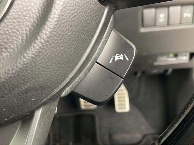 スイフトスポーツ ベースグレード 純正ディスプレイオーディオ バックカメラ 前後ドライブレコーダー ETC シートヒーター 衝突軽減システム レーダークルーズコントロール レーンキープアシスト 純正アルミホイール LEDヘッドライト(14枚目)