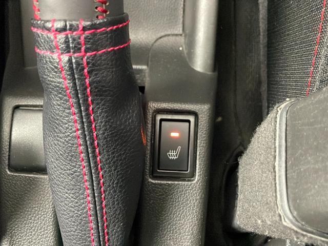 スイフトスポーツ ベースグレード 純正ディスプレイオーディオ バックカメラ 前後ドライブレコーダー ETC シートヒーター 衝突軽減システム レーダークルーズコントロール レーンキープアシスト 純正アルミホイール LEDヘッドライト(21枚目)