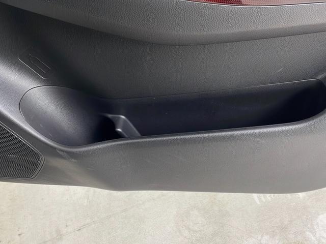 スイフトスポーツ ベースグレード 純正ディスプレイオーディオ バックカメラ 前後ドライブレコーダー ETC シートヒーター 衝突軽減システム レーダークルーズコントロール レーンキープアシスト 純正アルミホイール LEDヘッドライト(33枚目)