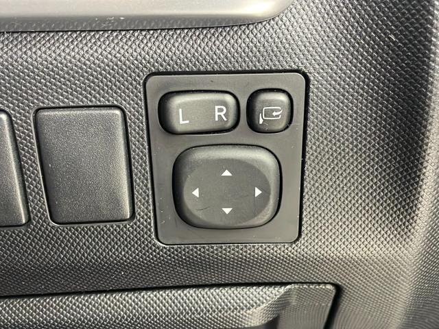 エスティマ アエラス　プレミアム－Ｇ　純正９インチナビ　バックカメラ　両側パワースライドドア　電動リアゲート　ドライブレコーダー　ビルトインＥＴＣ　オートマティックハイビーム　クルーズコントロール　純正アルミホイール　ＬＥＤヘッドライト（18枚目）