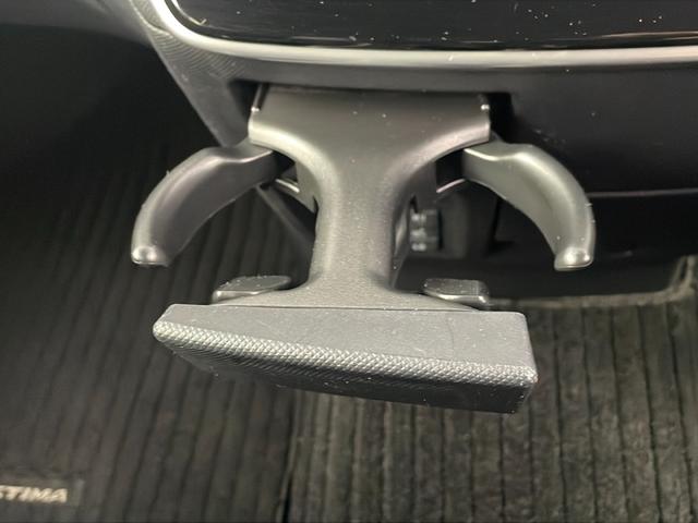 エスティマ アエラス　プレミアム－Ｇ　純正９インチナビ　バックカメラ　両側パワースライドドア　電動リアゲート　ドライブレコーダー　ビルトインＥＴＣ　オートマティックハイビーム　クルーズコントロール　純正アルミホイール　ＬＥＤヘッドライト（26枚目）