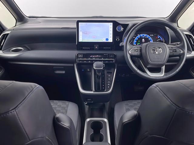 ヴォクシー ハイブリッドS-Z 純正ディスプレイオーディオ バックカメラ ETC2.0 トヨタセーフティセンス ドライブレコーダー 電動リアゲート 両側パワースライドドア シートヒーター HDMI オットマン 純正アルミホイール(8枚目)