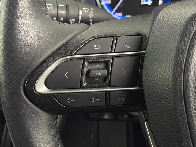 ヴォクシー ハイブリッドS-Z 純正ディスプレイオーディオ バックカメラ ETC2.0 トヨタセーフティセンス ドライブレコーダー 電動リアゲート 両側パワースライドドア シートヒーター HDMI オットマン 純正アルミホイール(12枚目)