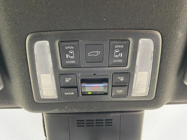 ヴォクシー ハイブリッドS-Z 純正ディスプレイオーディオ バックカメラ ETC2.0 トヨタセーフティセンス ドライブレコーダー 電動リアゲート 両側パワースライドドア シートヒーター HDMI オットマン 純正アルミホイール(31枚目)