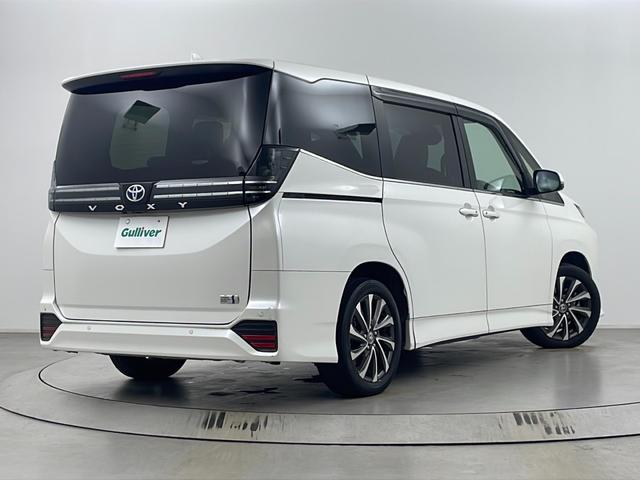 ヴォクシー ハイブリッドS-Z 純正ディスプレイオーディオ バックカメラ ETC2.0 トヨタセーフティセンス ドライブレコーダー 電動リアゲート 両側パワースライドドア シートヒーター HDMI オットマン 純正アルミホイール(74枚目)