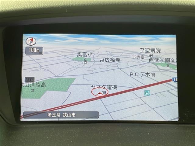 オデッセイ MX・エアロパッケージ バックカメラ 純正HDDナビ(AM,FM,CD,DVD,HDD) フルセグテレビ ビルトインETC パドルシフト 純正18インチアルミホイール オートキセノンライト 純正フロアマット 横滑り防止装(4枚目)