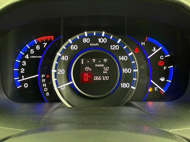 オデッセイ MX・エアロパッケージ バックカメラ 純正HDDナビ(AM,FM,CD,DVD,HDD) フルセグテレビ ビルトインETC パドルシフト 純正18インチアルミホイール オートキセノンライト 純正フロアマット 横滑り防止装(15枚目)